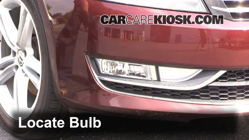 2013 Volkswagen Passat TDI SE 2.0L 4 Cyl. Turbo Diesel Lights Fog Light (replace bulb)